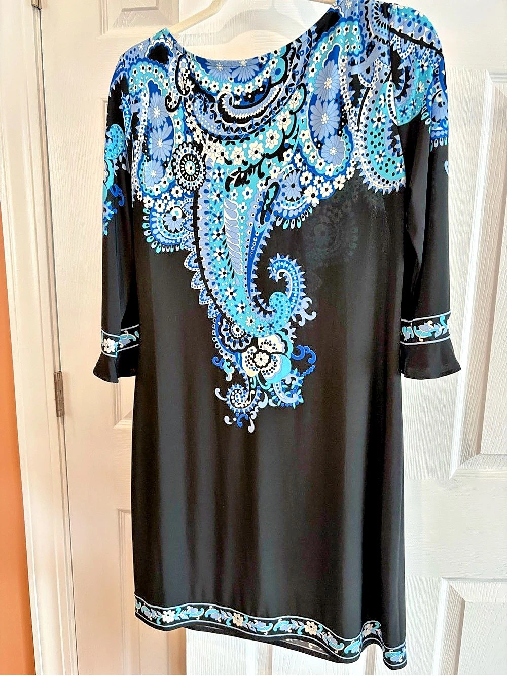 London Times Paisley Print Dress in Black & Blue Size Medium Like New